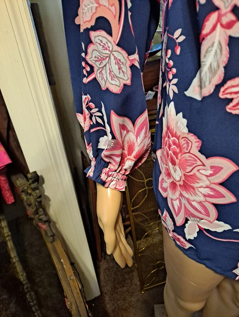 Finn & Grace Navy Floral Tie-Neck Flowy Blouse